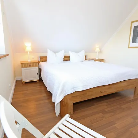 Ferienwohnung Lutt Matten Mit Sud Westterrasse *