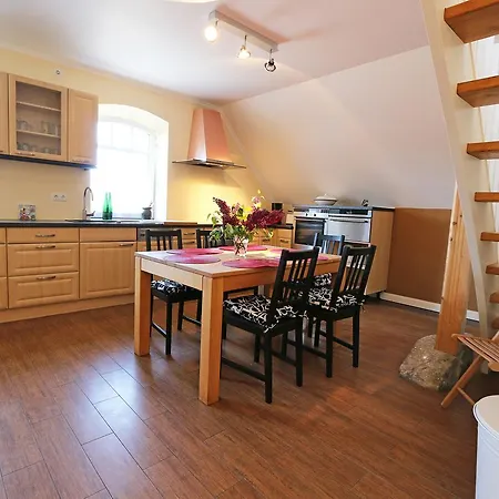 アパート Ferienwohnung Lutt Matten Mit Sud Westterrasse