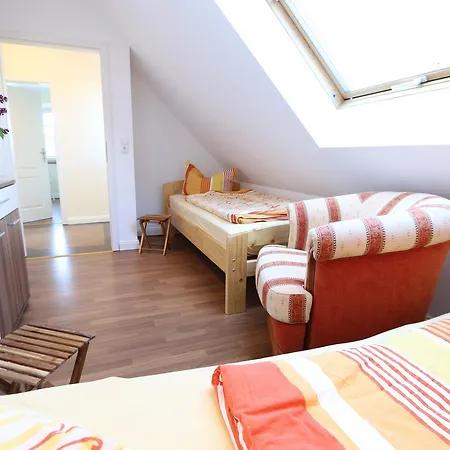 Ferienwohnung Lutt Matten Mit Sud Westterrasse
