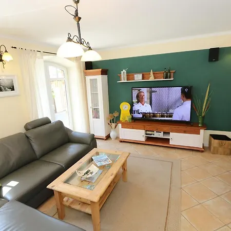 Ferienwohnung Lutt Matten Mit Sud Westterrasse * ガガー