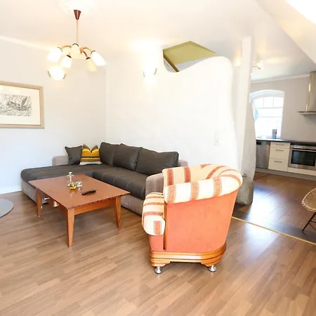 アパート Ferienwohnung Lutt Matten Mit Sud Westterrasse