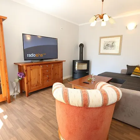 Ferienwohnung Lutt Matten Mit Sud Westterrasse アパート *